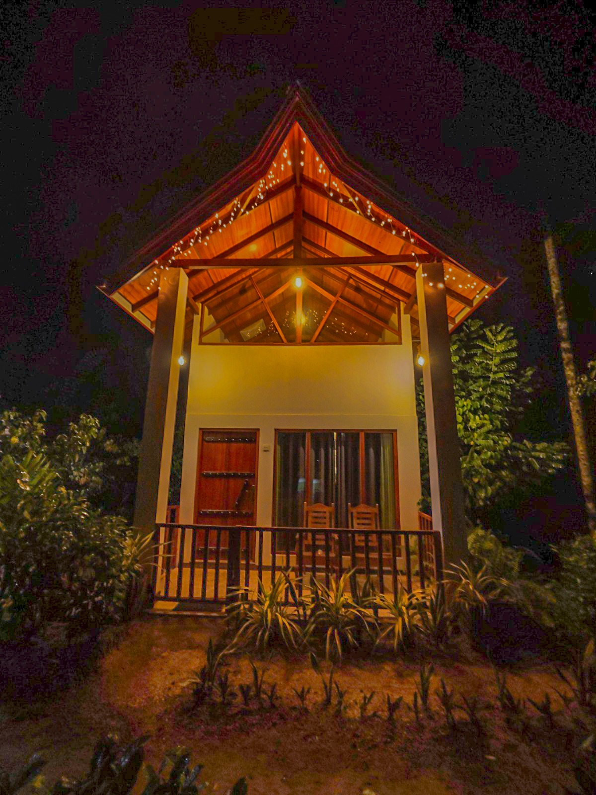 Bathed in soft, beautiful lighting, every corner of Rainforest Vibe